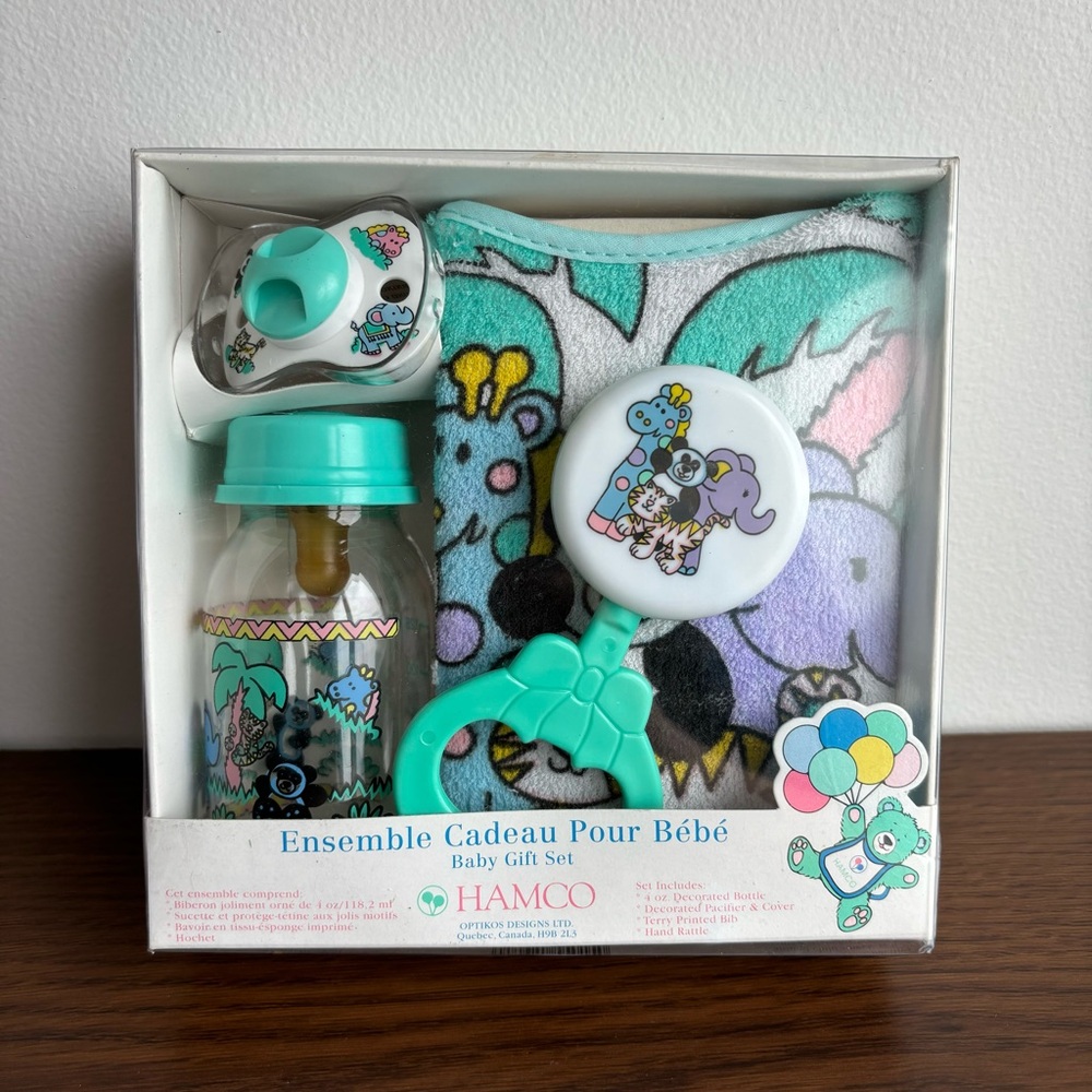 Vintage Hamco Baby Gift Set With Colourful Zoo Animal Print